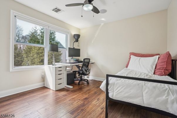 Bedroom, Home Office, Interior, Wood Texture Flooring