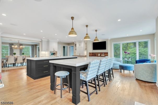 Chandelier, Dining room, Interior, Kitchen, Living room, Pendant Lights, Recessed Lighting, Wood Texture Flooring