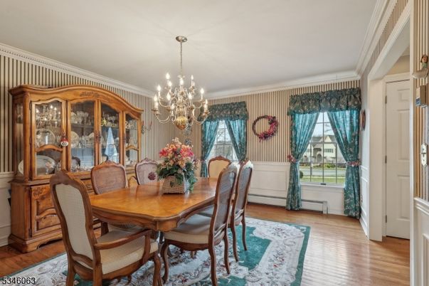 Chandelier, Dining room, Interior, Wood Texture Flooring