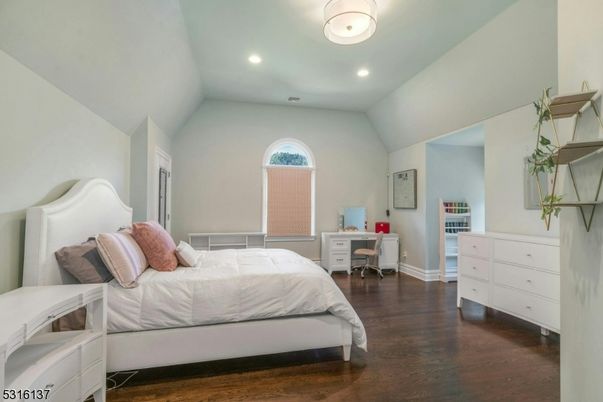Bedroom, Home Office, Interior, Recessed Lighting, Wood Texture Flooring