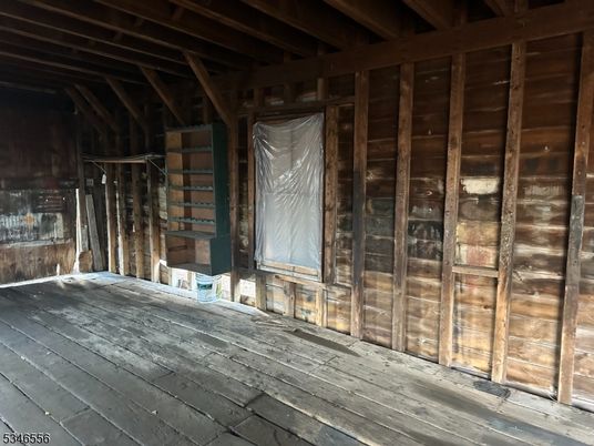 Empty room, Interior, Wooden Beams, Wooden Ceilings, Wood Texture Flooring, Wooden Walls