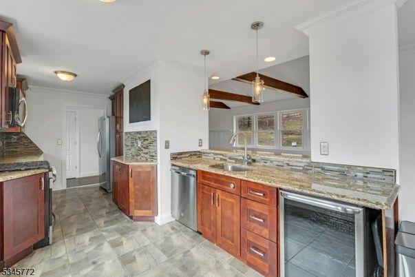 Interior, Kitchen, Pendant Lights, Recessed Lighting, Stainless Steel Appliances