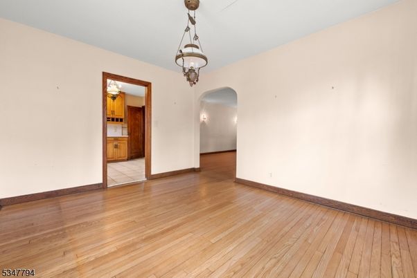 Chandelier, Empty room, Interior, Wood Texture Flooring