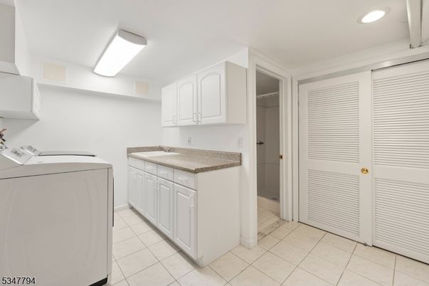 Interior, Recessed Lighting, Washer