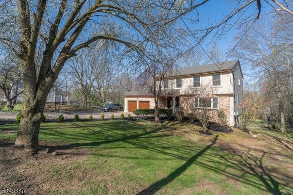 Attached, Backyard, Exterior, Facade, Brick Facade, Georgian