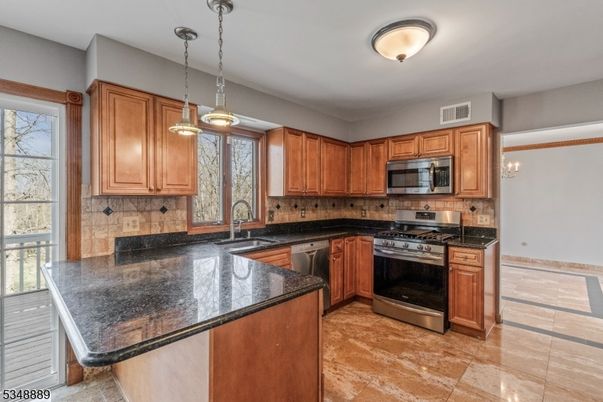 Interior, Kitchen, Pendant Lights, Stainless Steel Appliances