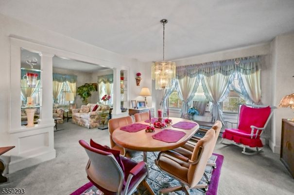 Chandelier, Dining room, Interior, Living room