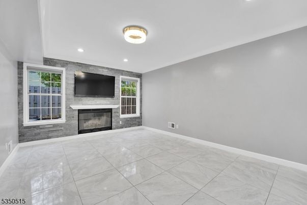Empty room, Fireplace, Interior, Recessed Lighting