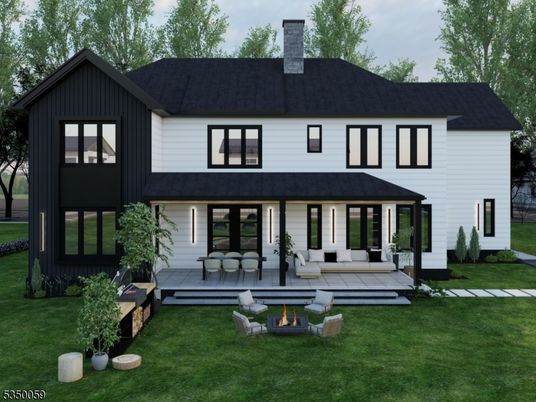 Exterior, Facade, Farmhouse