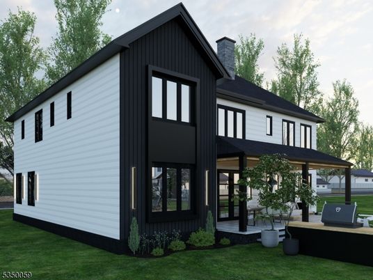 Exterior, Facade, Modern