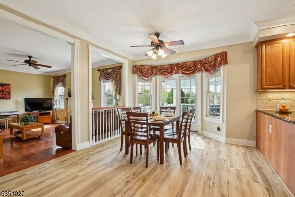 Dining room, Interior, Wood Texture Flooring