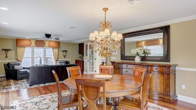 Chandelier, Dining room, Interior, Living room, Recessed Lighting, Wood Texture Flooring