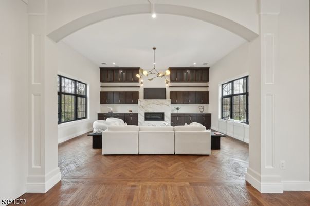 Fireplace, Interior, Living room, Pendant Lights, Recessed Lighting, Wood Texture Flooring