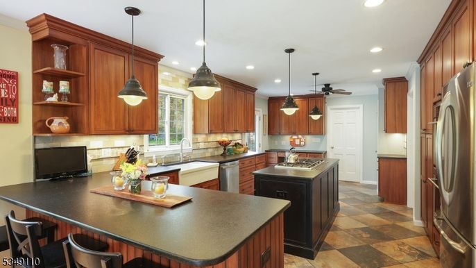 Interior, Kitchen, Pendant Lights, Recessed Lighting, Stainless Steel Appliances