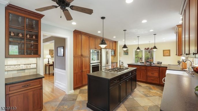 Interior, Kitchen, Pendant Lights, Recessed Lighting, Stainless Steel Appliances