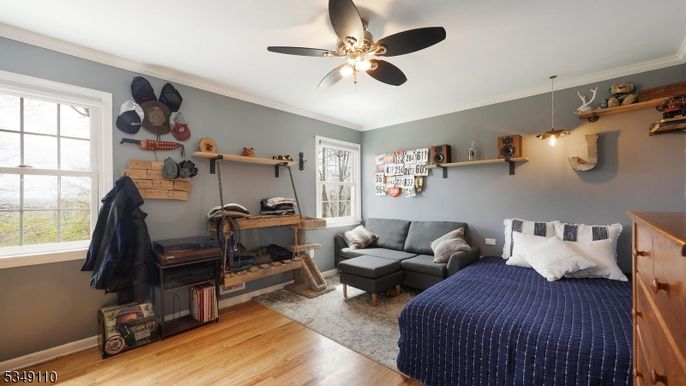 Bedroom, Interior, Pendant Lights, Wood Texture Flooring