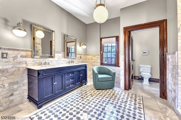 Bathroom, Interior, Pendant Lights