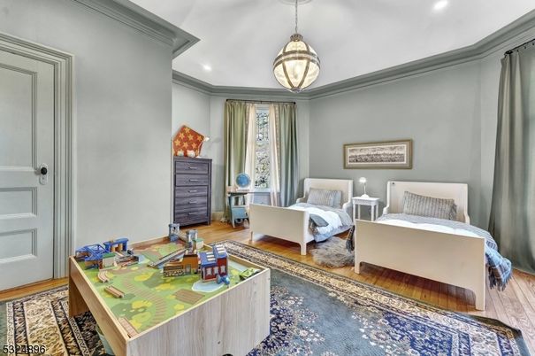 Bedroom, Interior, Pendant Lights, Recessed Lighting, Wood Texture Flooring