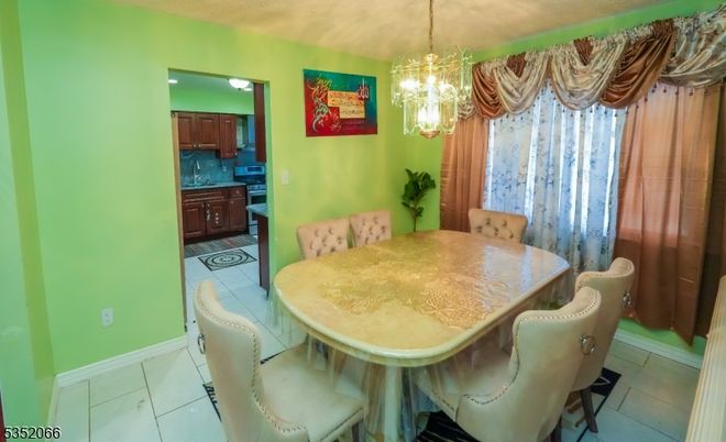 Dining room, Interior, Kitchen, Pendant Lights