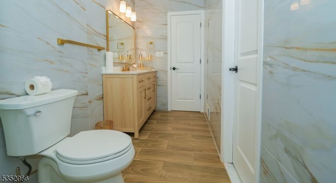 Bathroom, Interior, Marble Walls, Wood Texture Flooring