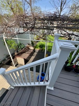 Exterior, Water