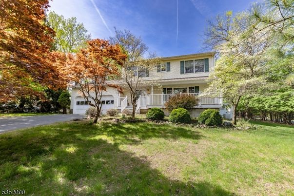 Attached, Backyard, Exterior, Facade, Raised Ranch