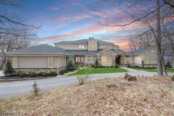 Attached, Backyard, Exterior, Facade, Split Level