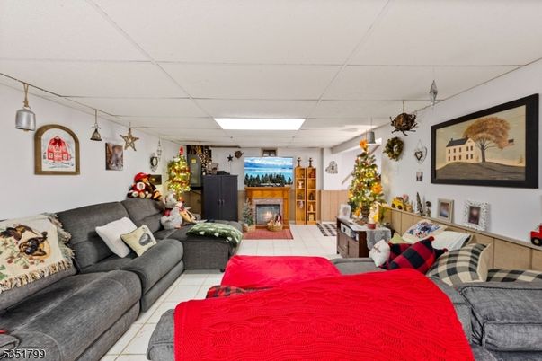 Fireplace, Interior, Living room
