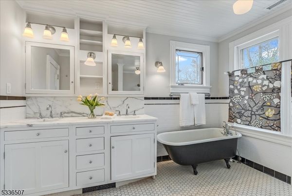 Bathroom, Dual Sink Vanities, Free Standing Baths, Interior