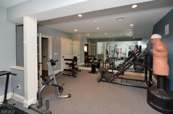 Fitness Equipment, Interior, Recessed Lighting