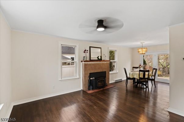 Chandelier, Dining room, Fireplace, Interior, Wood Texture Flooring