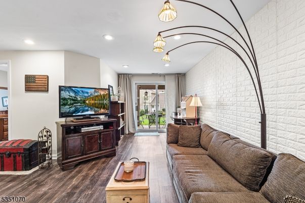 Interior, Living room, Recessed Lighting, Stone Walls, Wood Texture Flooring