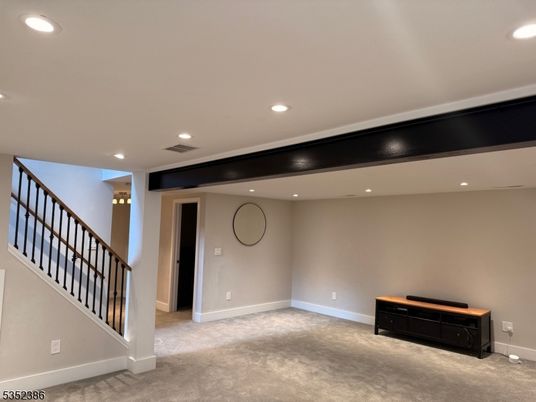 Empty room, Interior, Recessed Lighting