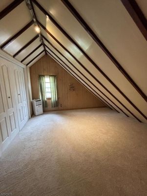 Empty room, Interior, Wooden Beams, Wooden Walls