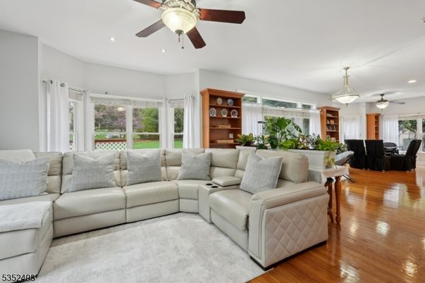 Dining room, Interior, Living room, Recessed Lighting, Wood Texture Flooring