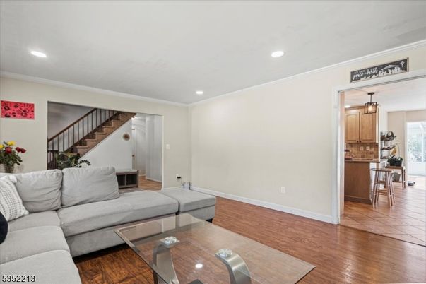 Interior, Kitchen, Living room, Recessed Lighting, Wood Texture Flooring