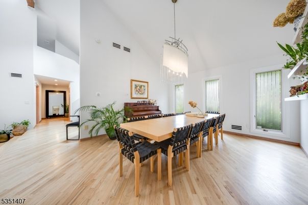 Chandelier, Dining room, Interior, Pendant Lights, Recessed Lighting, Wood Texture Flooring