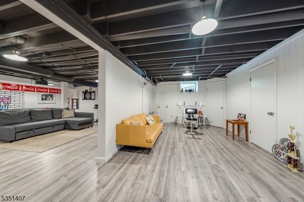 Interior, Living room, Pendant Lights, Wood Texture Flooring