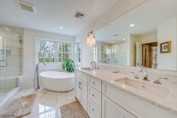 Bathroom, Dual Sink Vanities, Free Standing Baths, Glass Shower, Interior, Recessed Lighting