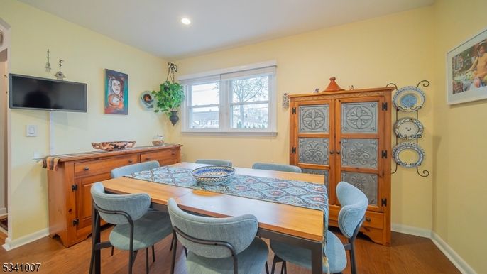 Dining room, Interior, Recessed Lighting, Wood Texture Flooring