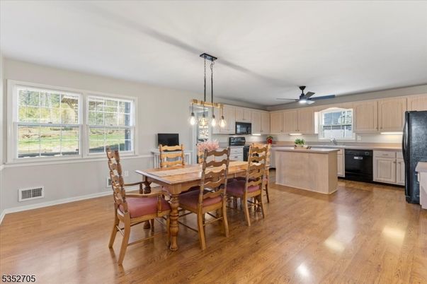 Dining room, Interior, Kitchen, Pendant Lights, Wood Texture Flooring