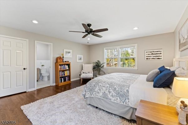 Bathroom, Bedroom, Interior, Recessed Lighting, Wood Texture Flooring