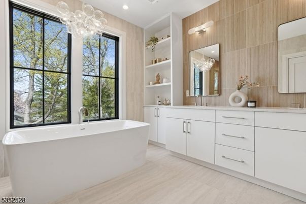 Bathroom, Dual Sink Vanities, Free Standing Baths, Interior, Pendant Lights, Recessed Lighting