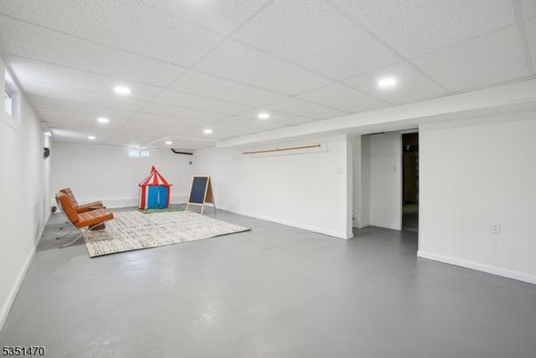 Interior, Recessed Lighting