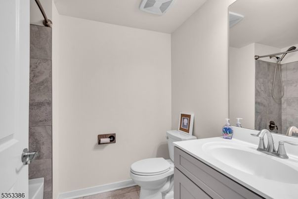 Bathroom, Interior
