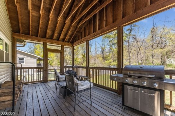 Exterior, Wood Texture Flooring