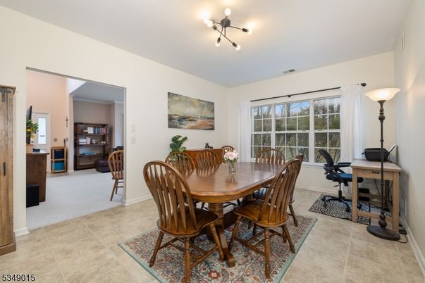 Dining room, Interior