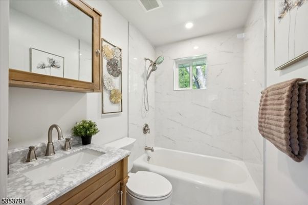 Bathroom, Interior, Marble Walls, Recessed Lighting