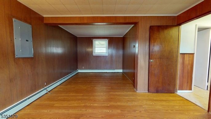 Empty room, Interior, Wood Texture Flooring, Wooden Walls
