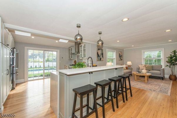 Interior, Kitchen, Living room, Recessed Lighting, Wood Texture Flooring